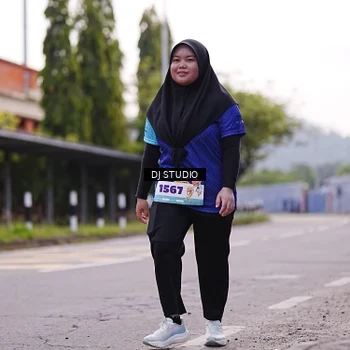 Runner Photo 8390073