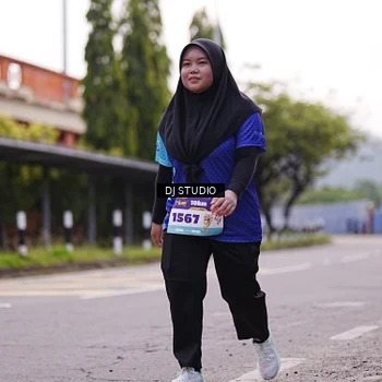 Runner Photo 8390078