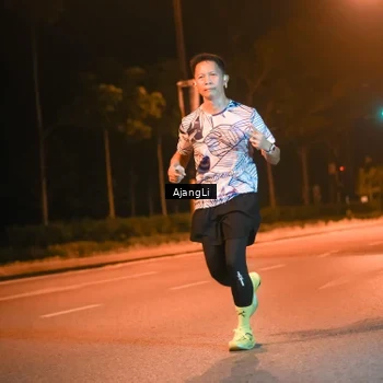 Runner Photo 8390086