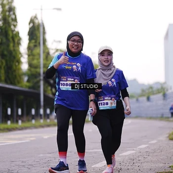 Runner Photo 8390091