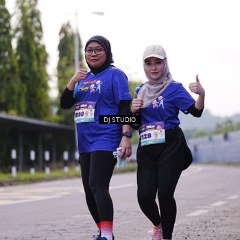 Runner Photo 8390109