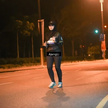 Runner Photo 8390112