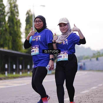 Runner Photo 8390114