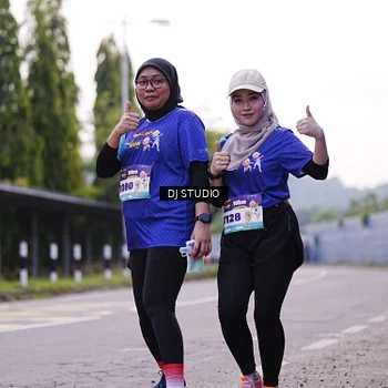 Runner Photo 8390115