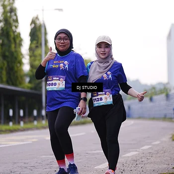Runner Photo 8390130