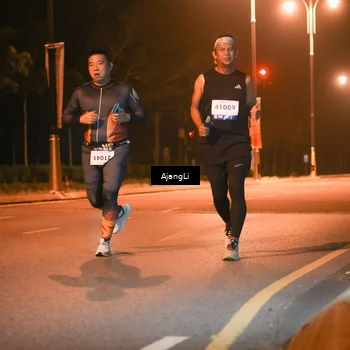 Runner Photo 8390136