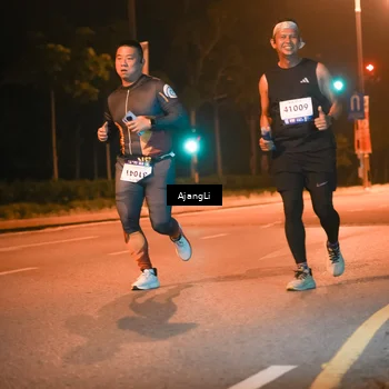 Runner Photo 8390148