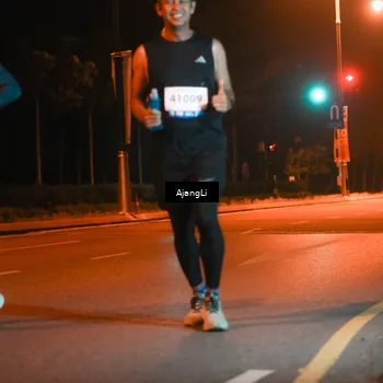 Runner Photo 8390166
