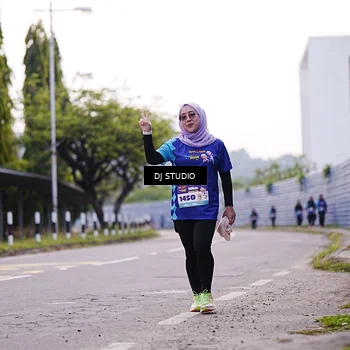 Runner Photo 8390170