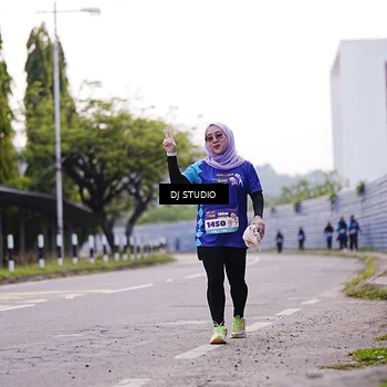 Runner Photo 8390173
