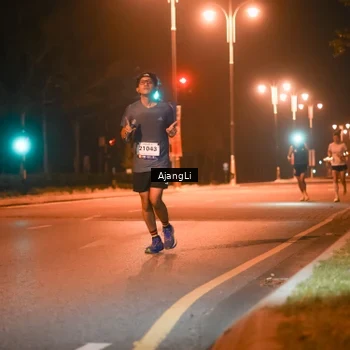 Runner Photo 8390199