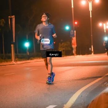 Runner Photo 8390224