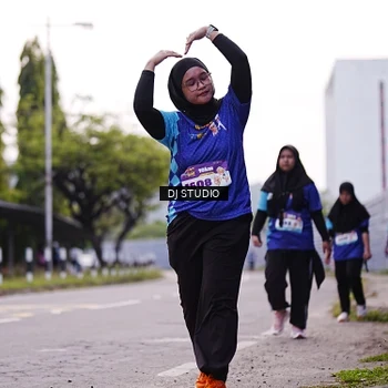Runner Photo 8390226