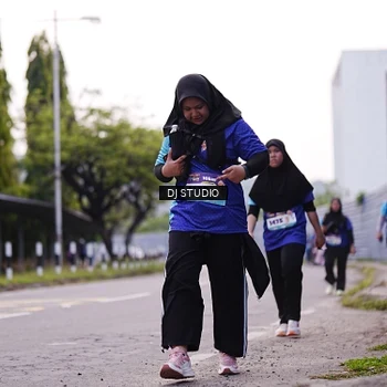 Runner Photo 8390240