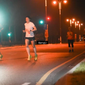Runner Photo 8390243