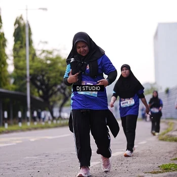 Runner Photo 8390247