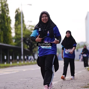 Runner Photo 8390267