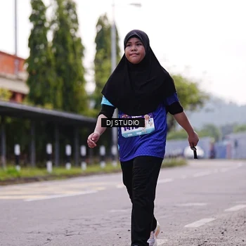 Runner Photo 8390279