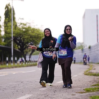 Runner Photo 8390287