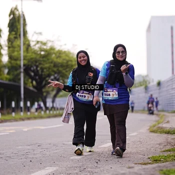 Runner Photo 8390291