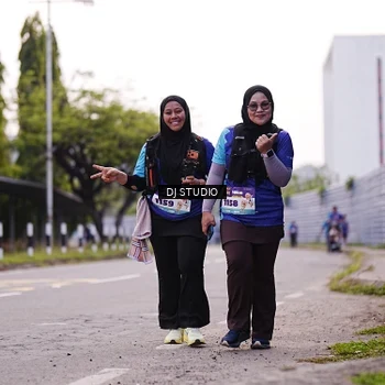Runner Photo 8390295