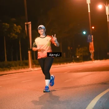 Runner Photo 8390298