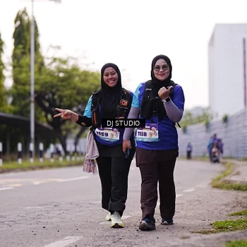 Runner Photo 8390307