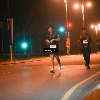 Runner Photo 8390317