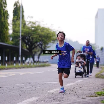 Runner Photo 8390319