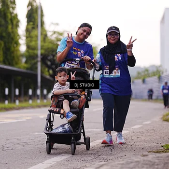 Runner Photo 8390355