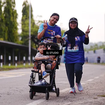 Runner Photo 8390367