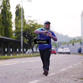Runner Photo 8390391