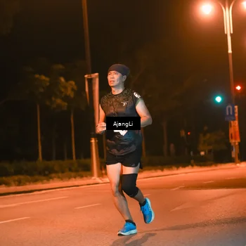 Runner Photo 8390409