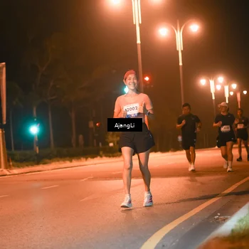 Runner Photo 8390422