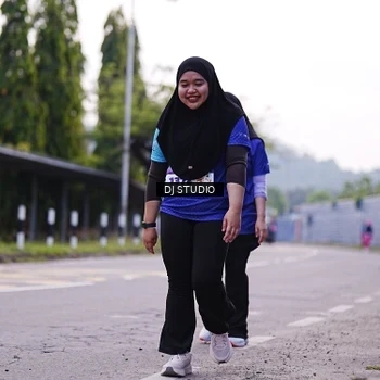 Runner Photo 8390432