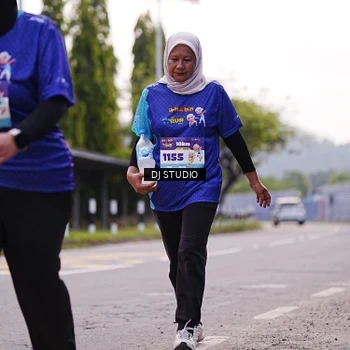 Runner Photo 8390474