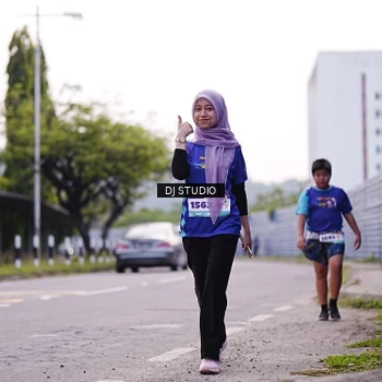 Runner Photo 8390503