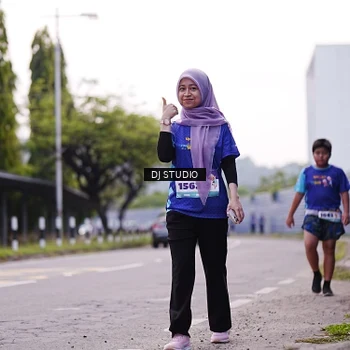 Runner Photo 8390512