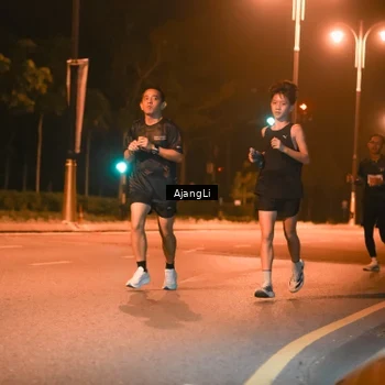 Runner Photo 8390546