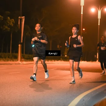 Runner Photo 8390561