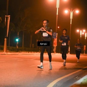 Runner Photo 8390573