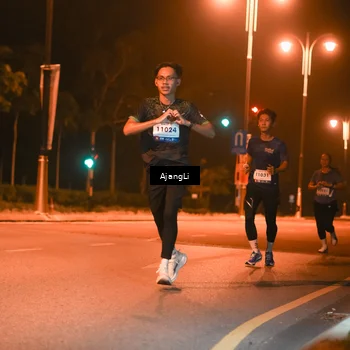Runner Photo 8390578