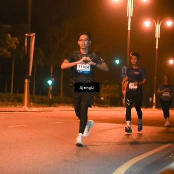 Runner Photo 8390587