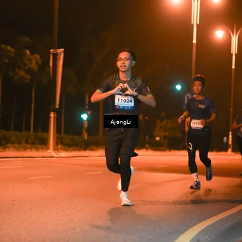 Runner Photo 8390593