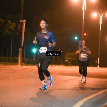 Runner Photo 8390612