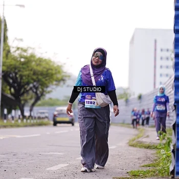 Runner Photo 8390615
