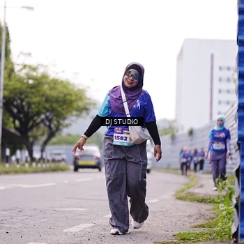 Runner Photo 8390617