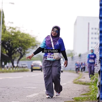 Runner Photo 8390618