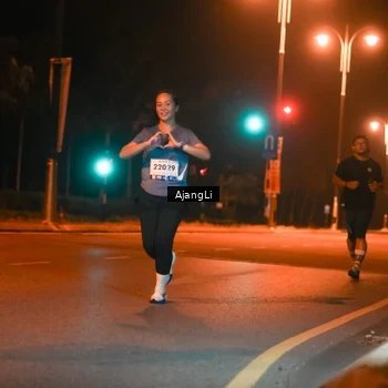 Runner Photo 8390623
