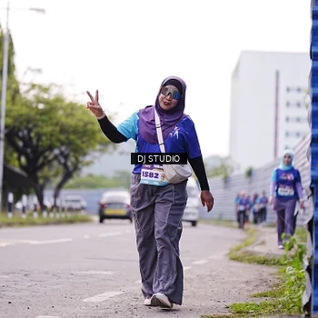 Runner Photo 8390627